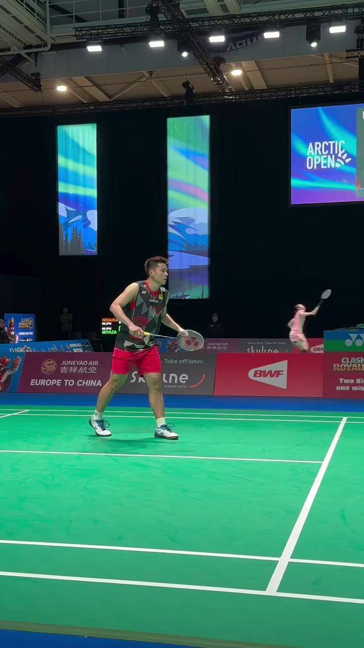 冠比赛也暴 冠比赛也暴