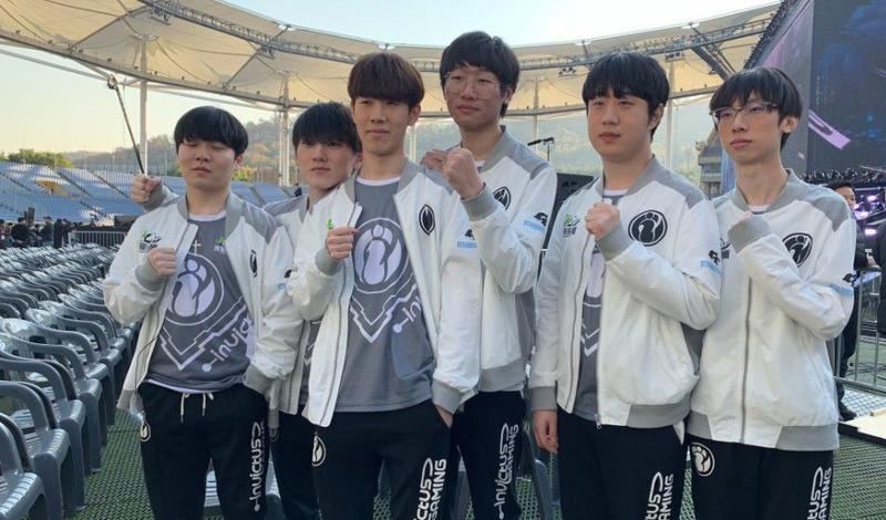 广泛目光 广泛目光