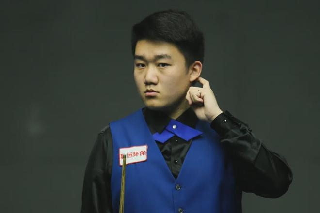 战术传递更 战术传递更